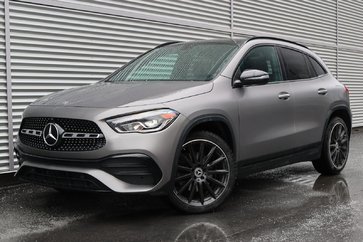 Mercedes-Benz GLA  2023