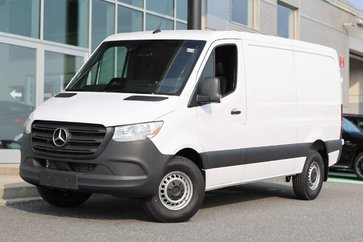 Mercedes-Benz Sprinter Cargo Van  2025