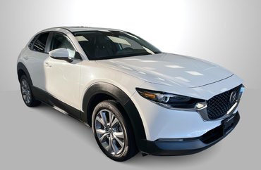 2023 Mazda CX-30 GS | Dual Climate | Heated Seats Sunroof, leather, like new!