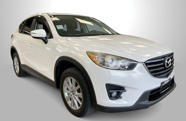 2016 Mazda CX-5 GS | Front Wheel Drive | Local! Non smoker, sunroof, all weather mats and cargo!