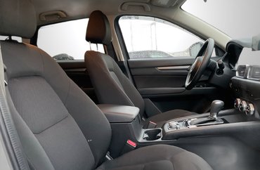 2025 Mazda CX-5 GX Local, like new!