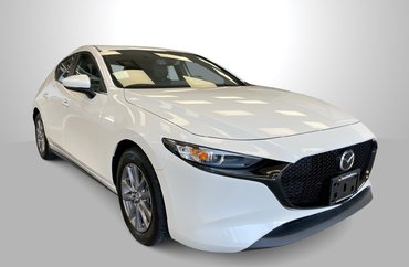 2023 Mazda 3 Sport GS | Like New | Local Comes with the luxury package!