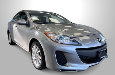 2012 Mazda 3 GS-SKY