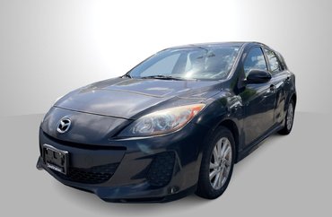 2013 Mazda 3 GS-SKY
