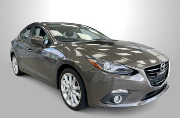 2015 Mazda 3 GT | Leather | Nav | Bose Top trim, mint low mileage for the year!