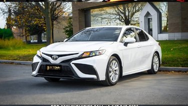 2022 Toyota Camry SE