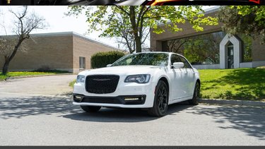2022 Chrysler 300 S AWD
