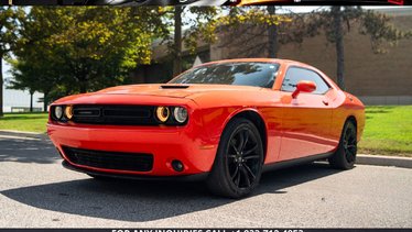 2017 Dodge Challenger SXT Plus