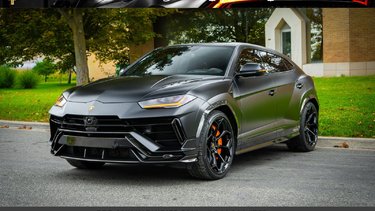 2023 Lamborghini Urus Performante