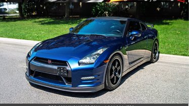 2012 Nissan GT-R Black Edition
