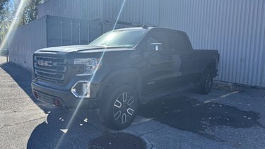2022 GMC Sierra 1500 Limited AT4