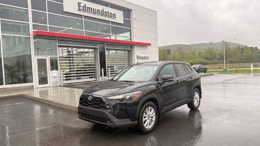 2026 Toyota Corolla Cross STANDARD PACKAGE