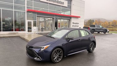 Toyota COROLLA HATCHBACK CVT  2027