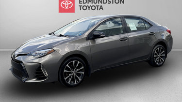 2017 Toyota COROLLA SE