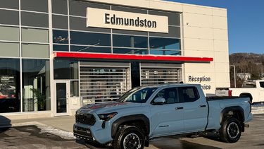 2026 Toyota TACOMA DOUBLE CAB AT