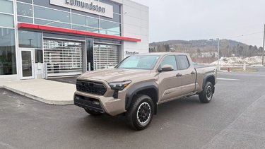 Toyota Tacoma DOUBLE CAB AT 2026