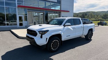 Toyota TACOMA DOUBLE CAB AT  2026