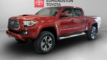 2017 Toyota TACOMA TRD SPORT SR5