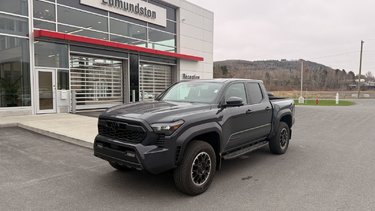 Toyota Tacoma DOUBLE CAB AT 2026