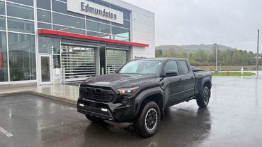 2026 Toyota Tacoma DOUBLE CAB AT