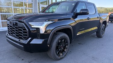 Toyota TUNDRA CREWMAX LIMITED Limited 2025