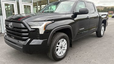 Toyota TUNDRA CREWMAX SR SR 2026