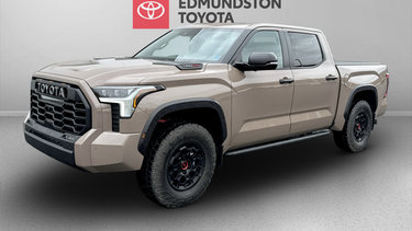 Toyota TUNDRA HYBRIDE CREWMAX LIMITED Limited Hybrid 2025