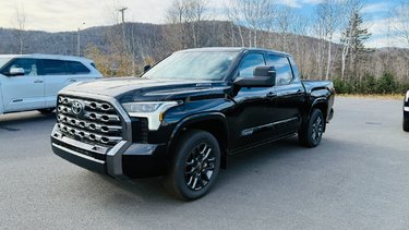 2026 Toyota TUNDRA HYBRIDE CREWMAX PLATINU Platinum Hybrid