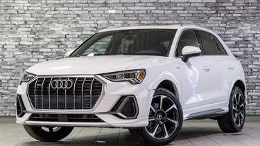 Audi Q3 PROGRESSIV S-LINE AWD CUIR TOIT PANO CAM CARPLAY 2024
