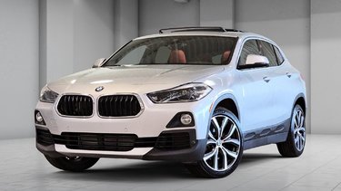 BMW X2 XDrive PREMIUM AMÉLIORÉ SPORT PACK TOIT CUIR GPS 2018 AFFICHAGE TETE HAUTE CUIR ROUGE AWD GARANTIE DISPONIBLE