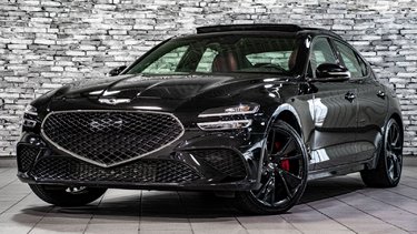 GENESIS G70 3.3T SPORT AWD 365 HP HEAD UP DISP CAM360 CUIR 2023