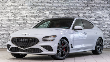 GENESIS G70 3.3T SPORT AWD 365 HP HEAD UP DISP CAM360 CUIR 2023