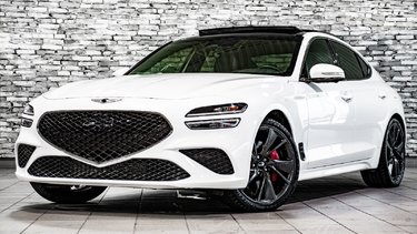 GENESIS G70 3.3T SPORT 365 HP HUD CAM 360 TOIT CUIR CHAUFFANTS 2023 AUCUN DOSSIER DE DOMMAGE