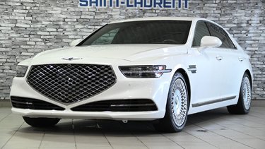 GENESIS G90 5.0L PRESTIGE AWD V8 GPS CAM 360 CUIR TOIT 2020 1 Proprio 88 ans