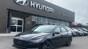 2023 Hyundai Elantra Preferred