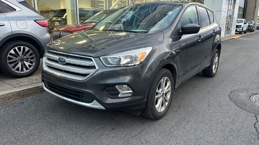 2019 Ford Escape SE | 4WD | 1.5 ECOBOOST | CARPLAY | FORDPASS |