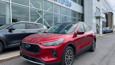 2023 Ford Escape PHEV | PREMIUM | TOIT PANO | CUIR | 60KM ELECT