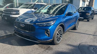 Escape PHEV | TAUX 3.99% DISPO | TOIT PANO | PREMIUM |