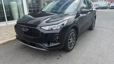 Escape PHEV | TAUX 3.99% DISPO | TOIT PANO | TOWPACK |