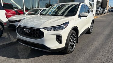 Escape PHEV | TAUX 3.99% DISPO | TOWPACK | CARPLAY |