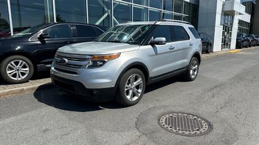 Explorer Limited | 4WD | TOIT PANO | TOW PACK | NAV |