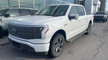 2023 Ford F-150 Lightning LARIAT | EXTENDED RANGE 515KM | TOIT PANO |