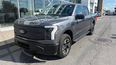 Ford F-150 Lightning Pro  | 4X4 | CARPLAY | TAUX CERTIFIÉ 5.09% | 2024
