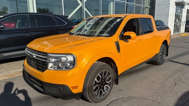 Maverick LARIAT | AWD | ENS LUXE | TOIT OUVRANT |