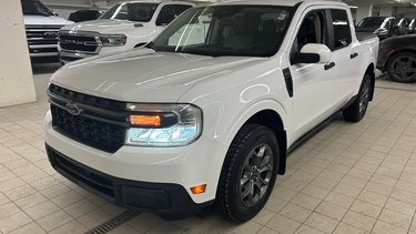 2023 Ford Maverick XLT | 2.0L | AWD | TOIT | ENS REMORQ 4K | ENS LUXE