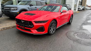 Mustang convertible GT Premium | SPÉCIAL DÉMO 4.99% | PERFORMANCE PACK