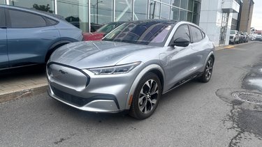 Mustang Mach-E Premium AWD | BATTERIE LONGUE DURÉE | 435KM | TOIT