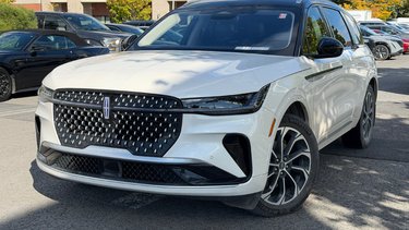 2025 Lincoln Nautilus Reserve | HYBRID | AWD | 203A | TOIT PANO | REVEL