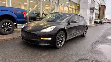 2023 Tesla Model 3 Long Range Dual Motor AWD | 550 KM  | TOIT PANO |