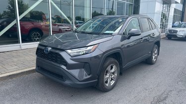 2022 Toyota RAV4 Hybrid XLE | AWD | TOIT OUVRANT | CARPLAY |